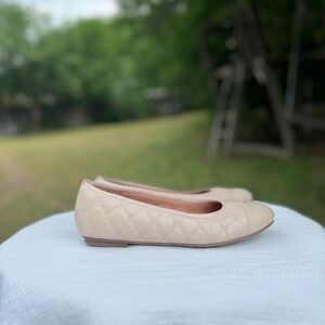 ❌SOLD VIONIC  Desiree Women's Quilted Flat Supportive Flats Shoes 7.5 Tan